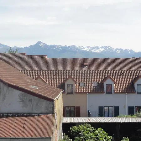Petit Cocon Tarbais -wifi-parking Apartamento Tarbes
